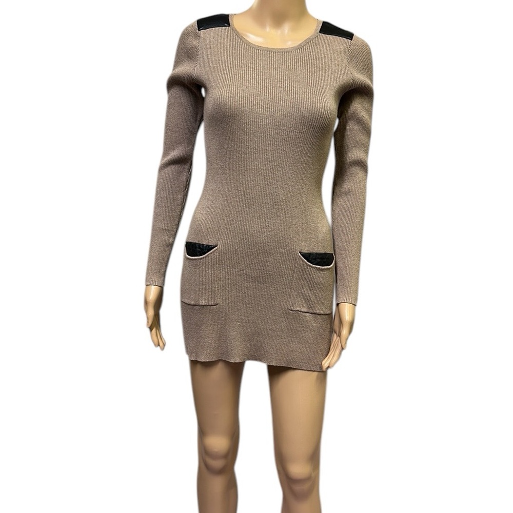 A Byer Ribbed Knit Long Sleeve Double Pocket Faux Leather Accent Tunic Juniors M